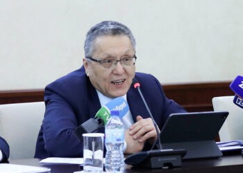 Вводят и отменяют: Центробанк Узбекистана отменил введение ограничений по валютным операциям
