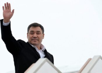 Президент Кыргызстана вылетел в Душанбе с рабочим визитом — подробности