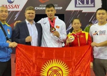 Рекорд команды: каратисты Кыргызстана завоевали три медали Азиатских игр