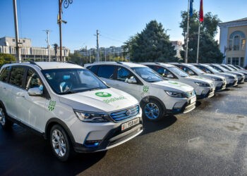 В столице Кыргызстана начала работу ECO TAXI. Как им воспользоваться и сколько стоит посадка?
