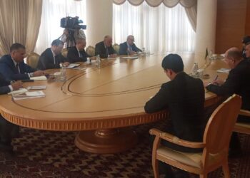 В Туркменистан прибыла делегация Азербайджана