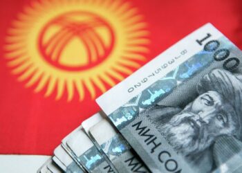 Парламент Кыргызстана одобрит госбюджет на 2024 год. Он обещает быть профицитным