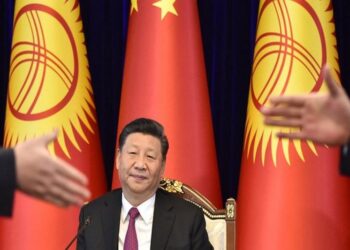 Китай упрощает выдачу виз для граждан Кыргызстана