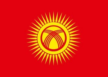 В Кыргызстане новый флаг. Президент подписал закон об изменении госсимвола