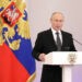 Путин объявил, что будет баллотироваться в президенты в 2024 году