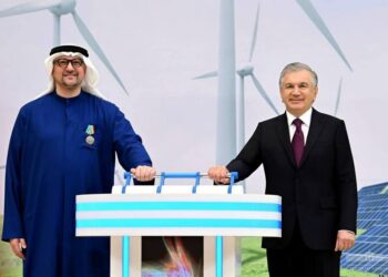 Узбекистан запустил шесть «зеленых» электростанций