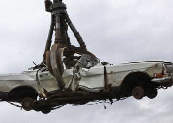 В Таджикистане ввели обязательную плату за утилизацию транспортных средств