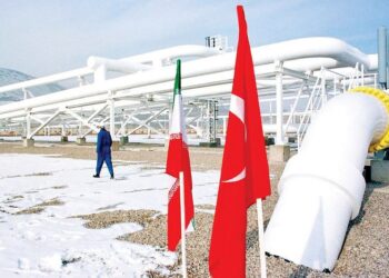 Иран и Турция договорились о создании новой газотранспортной линии и об объединении электросетей