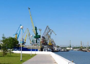 Новый речной путь: Казахстан станет новым транзитным хабом между Россией и Китаем