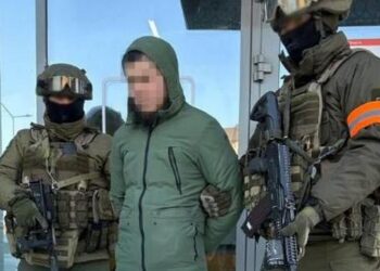 В Казахстане массово задерживают религиозных радикалов и находят схроны с оружием — ВИДЕО