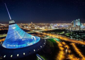 Рекордное число туристов посетило Казахстан в 2023 году — список стран лидеров