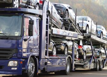 Российские власти запретят ввоз в страну автомобилей из стран ЕАЭС?