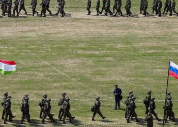 Ситуация в Афганистане сближает к более тесному военному сотрудничеству Таджикистана с Россией