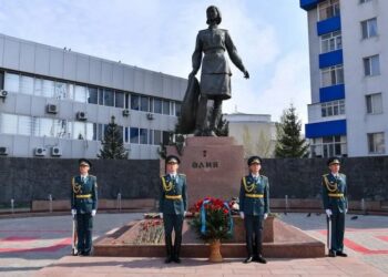 Центр патриотизма имени Алии Молдагуловой построят в Казахстане