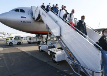 Кыргызстан и Россия увеличат число авиарейсов между странами