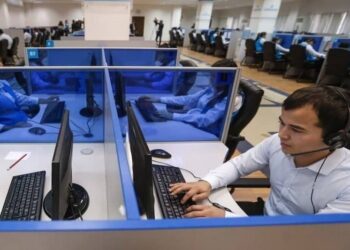 В Узбекистане создадут call-центр для мигрантов: все звонки будут бесплатными