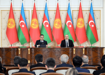 Какие документы были подписаны по итогам визита президента Кыргызстана в Азербайджан?