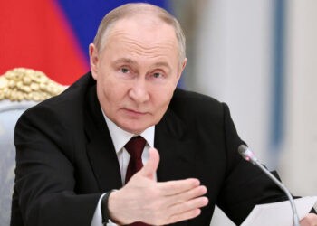 Путин: Россия приглашает все страны к развитию транспортного коридора Север-Юг