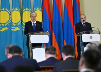 Казахстан хочет «примирить» Армению и Азербайджан