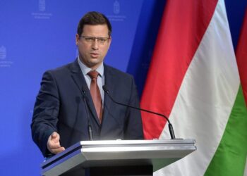 Венгерский политик: эскалация военного конфликта в Западной Азии может повлечь войну на всей Евразии