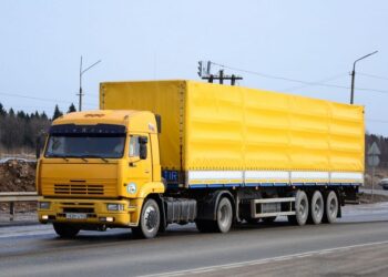 В Туркменистане создадут центры подготовки дальнобойщиков