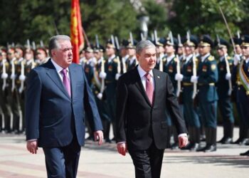 По итогам переговоров Рахмона и Бердымухамедова подписано 5 документов