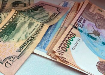 Официально: в Узбекистане хотят запретить покупку машин и квартир за наличные деньги