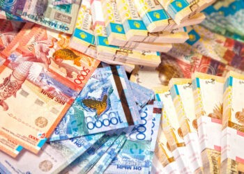 Дедолларизация в ЕАЭС: 80% расчётов России и Центральной Азии — в нацвалютах