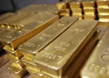«Золотой вопрос»: президент Кыргызстана предложил оппозиционерам войти в народную комиссию по золотому запасу страны