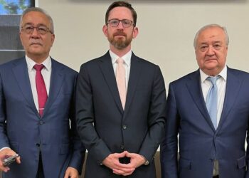 Американцы убеждают Узбекистан дистанцироваться от талибов?