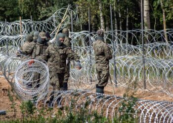 Страны Балтии и Польша хотят построить линию обороны на границе с Россией