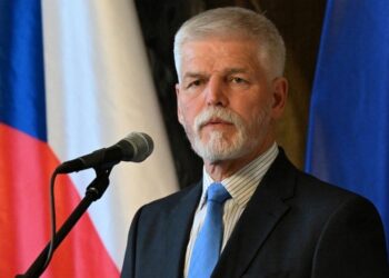 Президент Чехии: без России и Китая переговоры о мире на Украине бессмысленны
