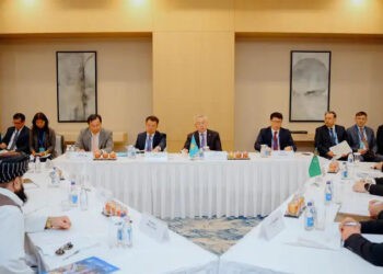 Казахстан, Туркменистан и Афганистан хотят построить новую железнодорожную магистраль