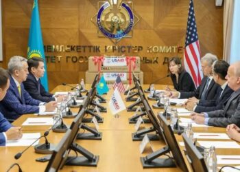Казахстан лишается независимости при установке оборудования США по слежению на границе с Россией и Китаем