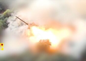В ходе ракетной атаки «Хезболлы» по израильским военным объектам ранено 20 человек