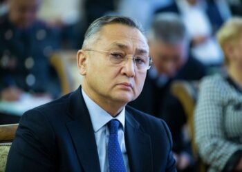 Таалатбек Масадыков: кризис в мире связан с навязанными Западом либеральными ценностями
