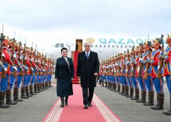 Президент Казахстана с госвизитом прибыл в Монголию