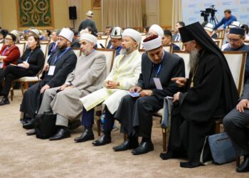 Жители Кыргызстана позитивно оценили состояние религиозной ситуации в стране — опрос