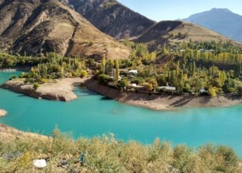 Узбекистан построит новый курорт на берегу Чарвакского водохранилища