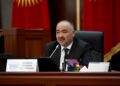 Спикер парламента торопится принять новый гимн Кыргызстана