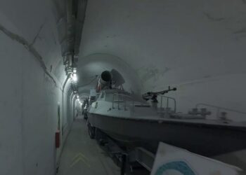 Секретная подземная военно-морская база КСИР: как Иран защищает свои стратегические объекты — ВИДЕО