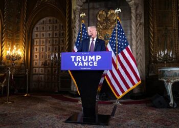 Трамп пообещал покончить со всемирным обманом под названием «зеленая энергетика»
