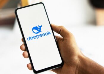 Китайский DeepSeek: гонка искусственного интеллекта между державами
