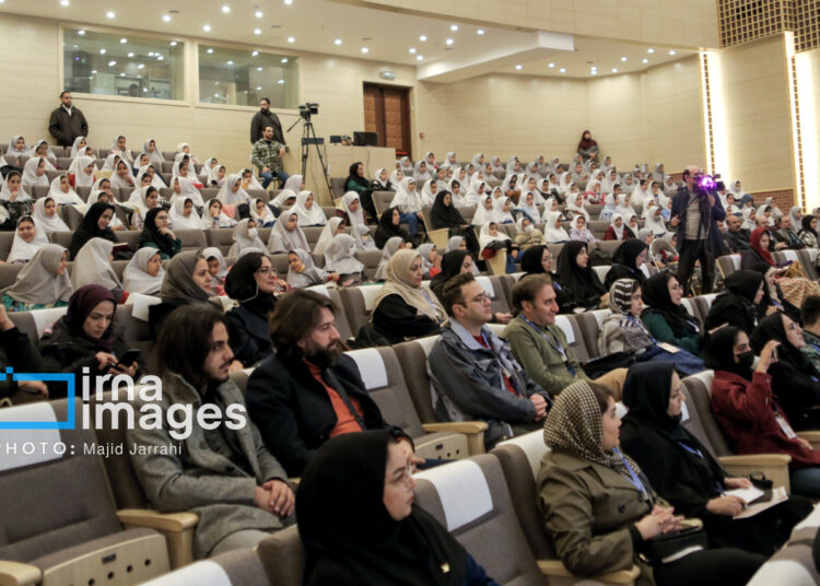 В Иране проходит Международный фестиваль детских сказок