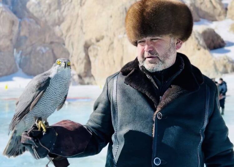 Первый зимний фестиваль «Чудо Кол-Суу» прошел в Кыргызстане — ФОТО