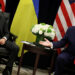 Сделка США с Украиной о поставке оружия в обмен на ресурсы под вопросом — причина