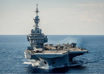 Первый визит французских ВМС: Франция и Филиппины провели военно-морские учения в спорных водах