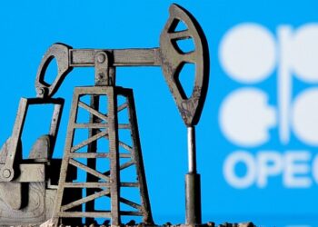 Страны ОПЕК+ увеличат добычу нефти с апреля