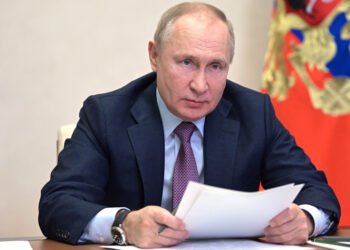 Путин: на Украине необходимо ввести временное управление