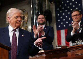 О чем заявил Трамп в своем первом за 5 лет послании к Конгрессу? — важные моменты